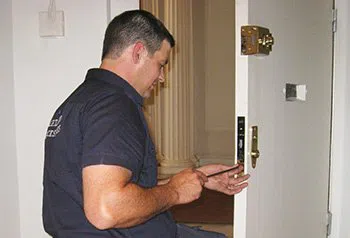 Little Village Locksmith Store San Diego, CA 619-213-1555 - locks-change-6